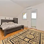 Ajka سراييفو