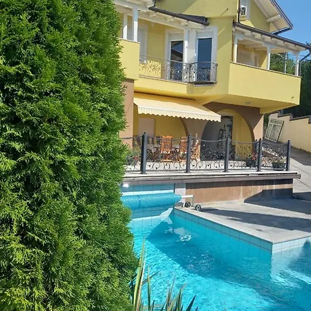 Ajka Villa